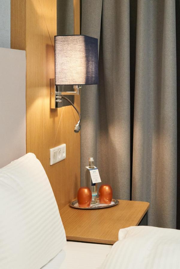 Wens Hotel ไมนซ์ ภายนอก รูปภาพ